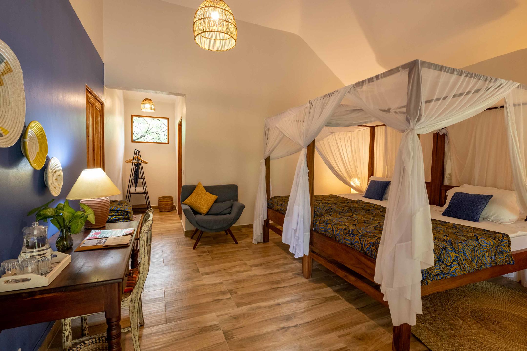 Mount Meru Game Lodge thumbnail 1